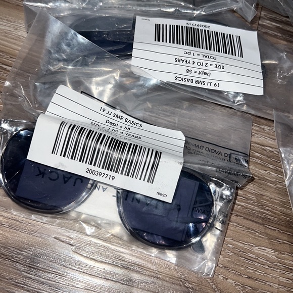 Janie and jack kids sunglasses - Picture 7 of 7